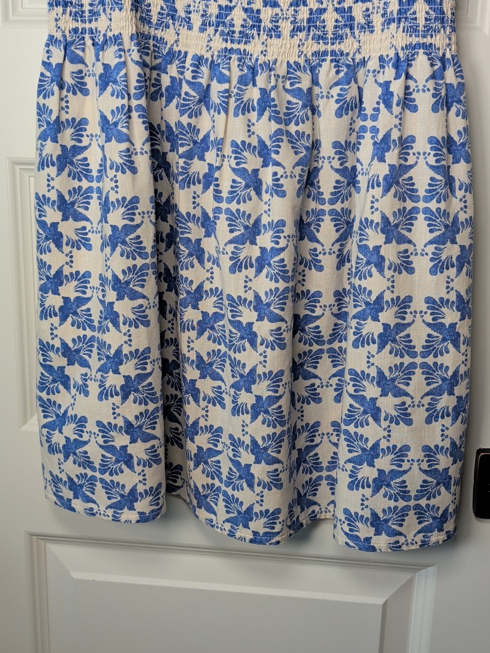 Universal Threads Blue Floral Sleeveless Smocked Waist Dress - Picture 6 of 9